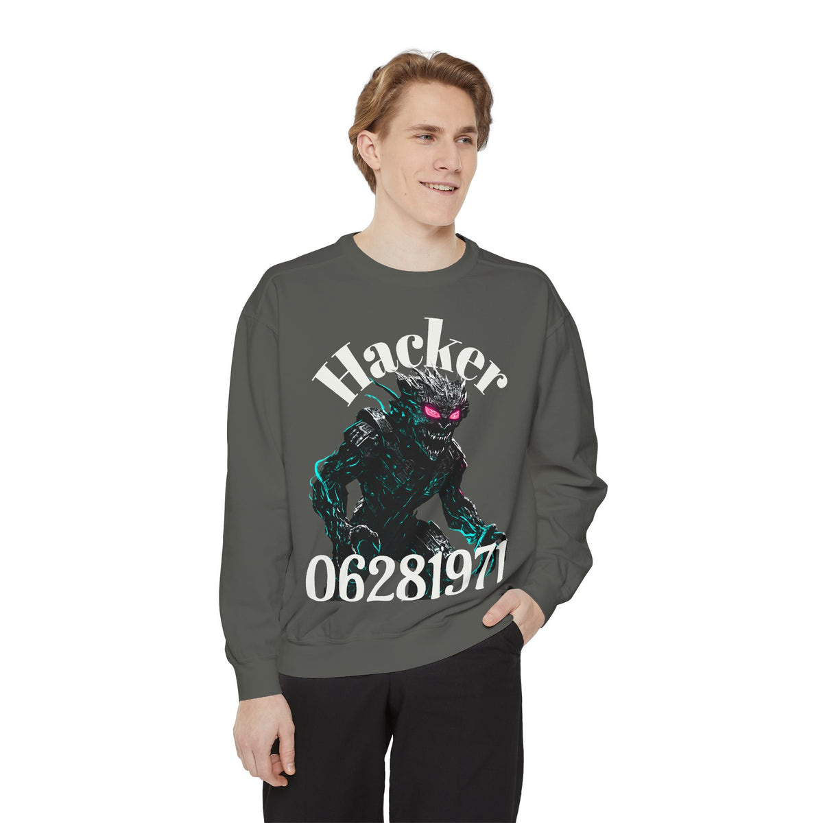 HALLOWEEN Hacker Monster Graphic sweatshirt.